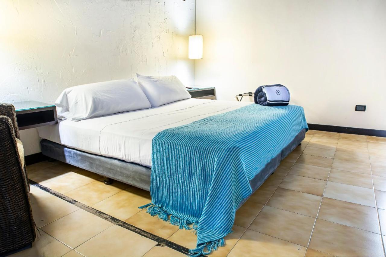 Hotel Santorini Express Y Cabanas Σάντα Μάρτα Εξωτερικό φωτογραφία